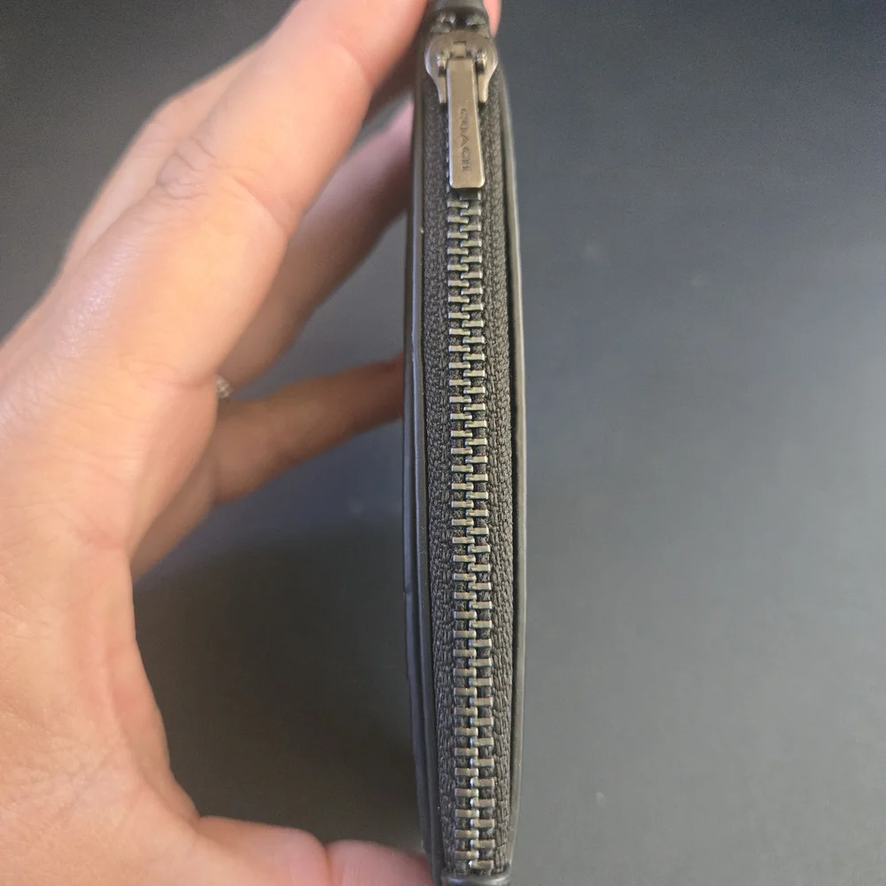 Coach Zip Card Case In Signature Leather - Picture 5 of 6